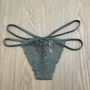 PINK Victoria's Secret Strappy Lace Thong Panty S
